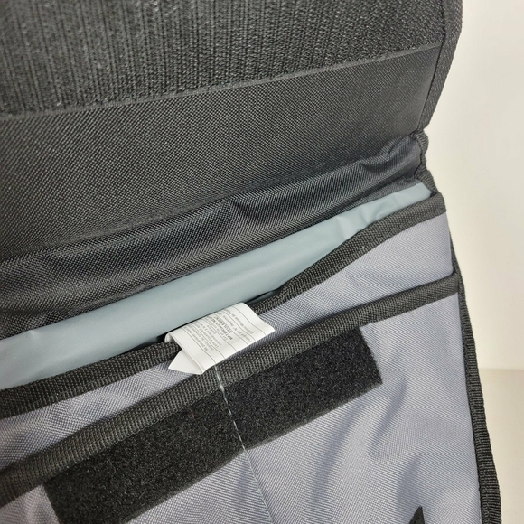 New Igloo cooler bag black - Picture 9 of 11